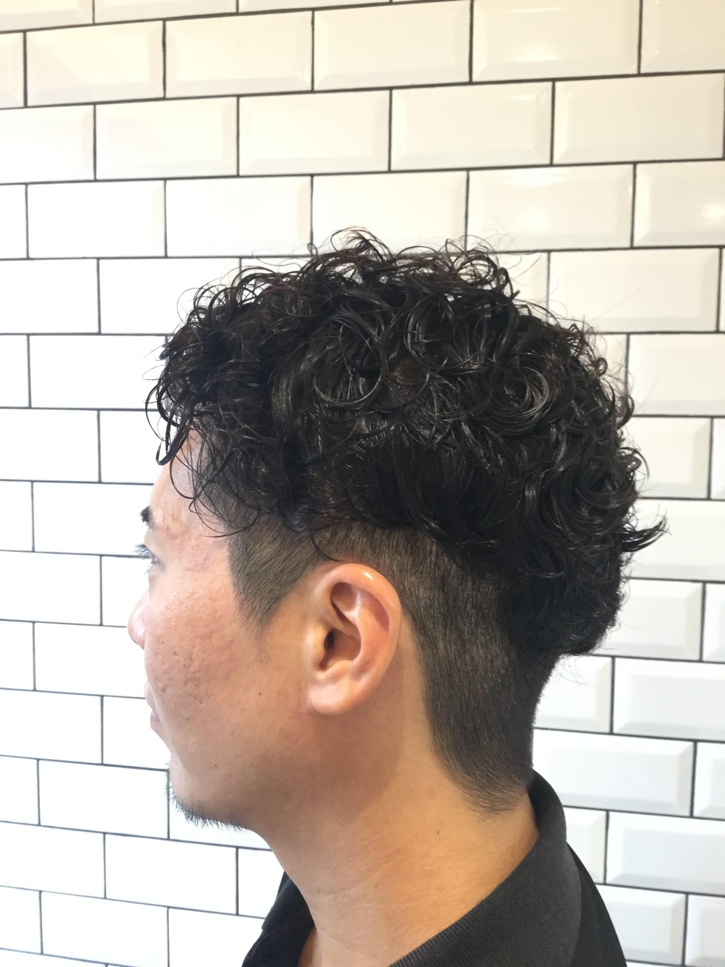 冬旬 外人風パーマヘアースタイル アラカワhomme